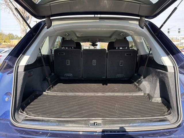 Used 2022 Audi Q7 2.0T Premium w/ Convenience Package image 9