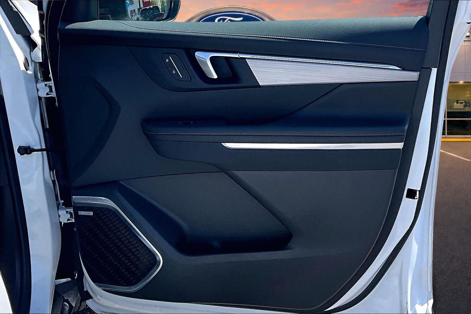 Used 2026 Buick Enclave Preferred AWD/4WD image 24