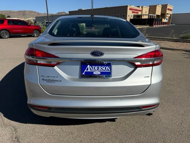 Certified 2018 Ford Fusion SE w/ Equipment Group 201A FWD image 7