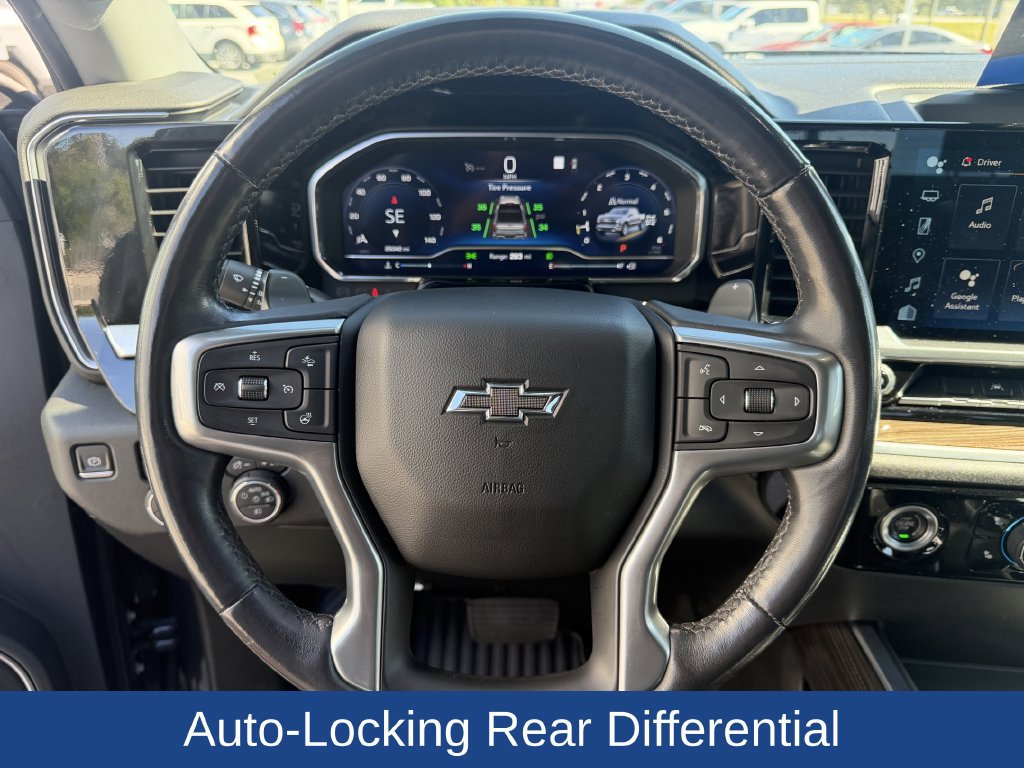 Used 2022 Chevrolet Silverado 1500 RST w/ Z71 Off-Road Package AWD/4WD image 14