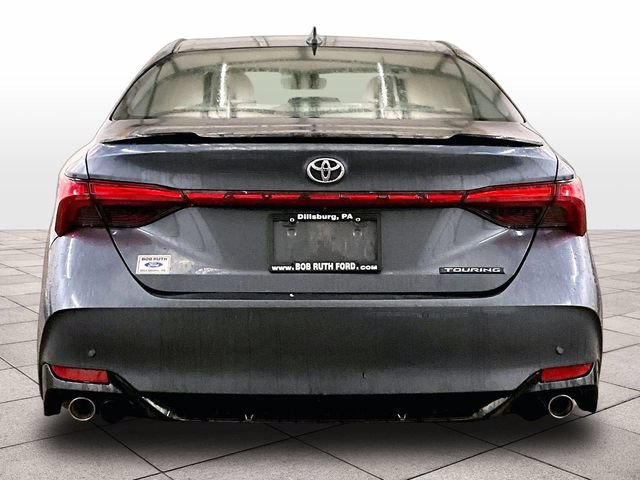 Used 2019 Toyota Avalon Touring w/ Advanced Safety Package FWD image 4