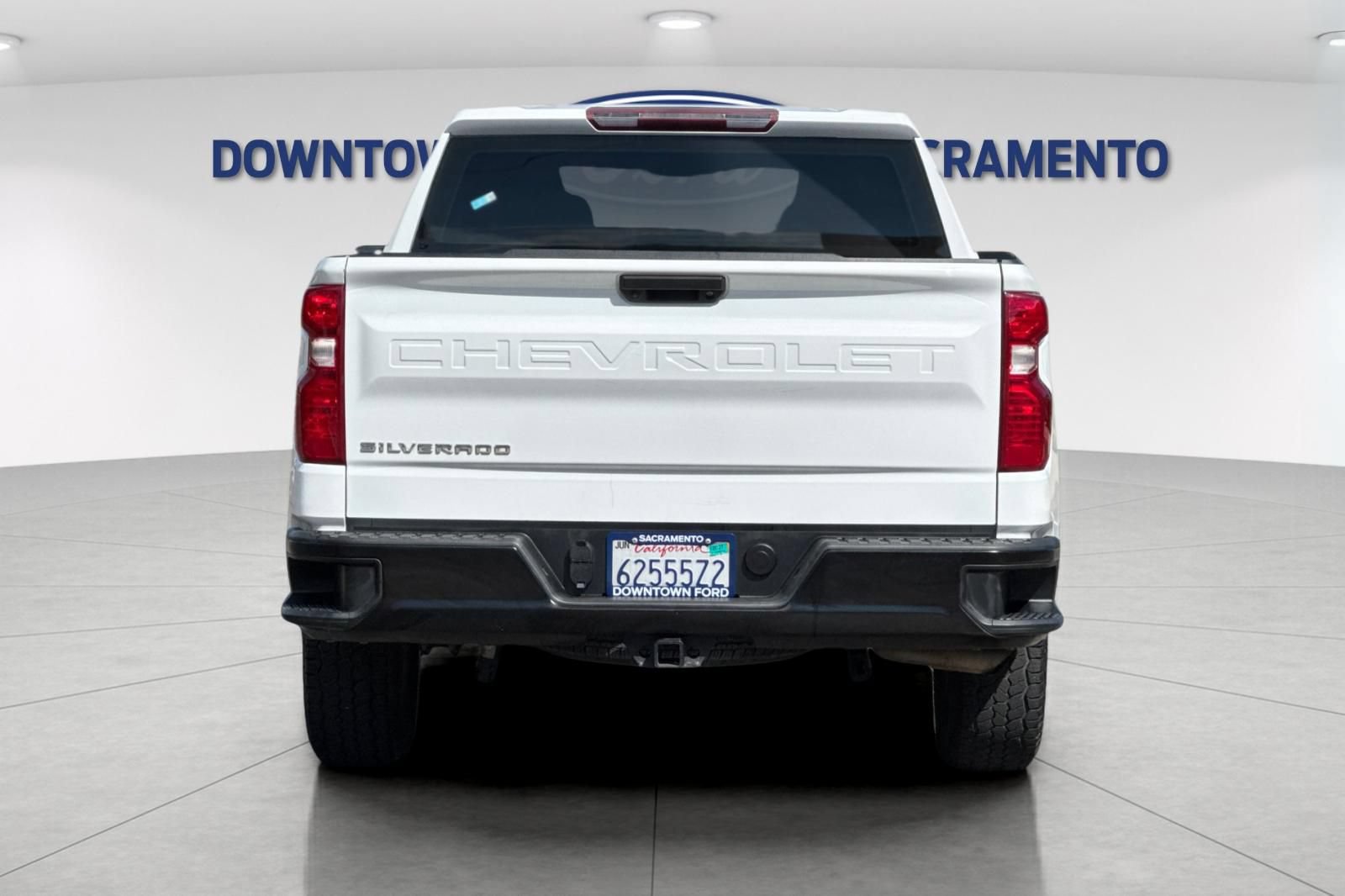 Used 2020 Chevrolet Silverado 1500 W/T w/ Trailering Package AWD/4WD image 9