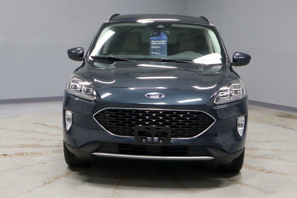 Certified 2022 Ford Escape Titanium w/ Class II Trailer Tow Package AWD/4WD image 7