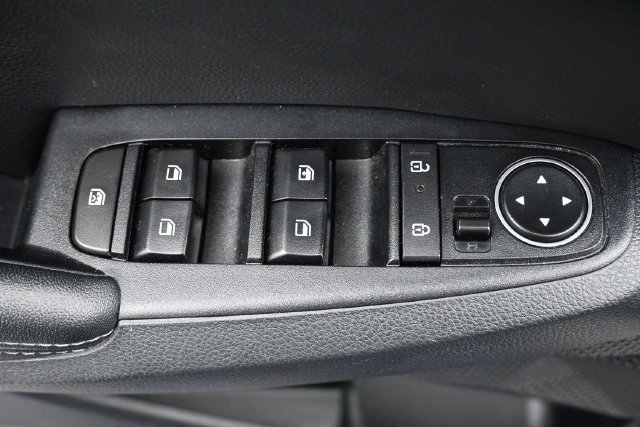 Used 2024 Kia Seltos S FWD image 14