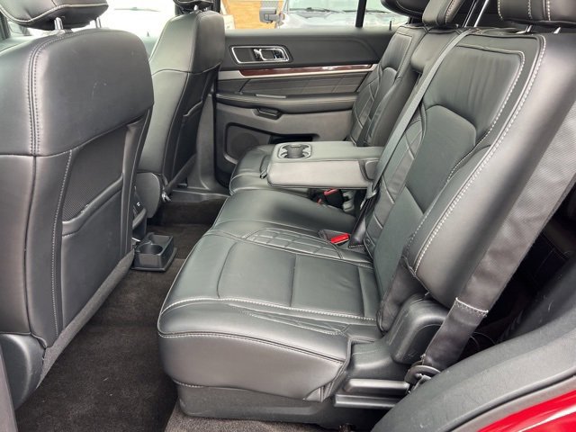 Certified 2018 Ford Explorer Platinum image 24