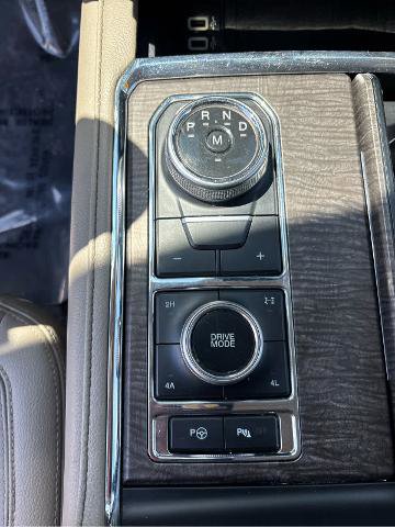 Certified 2019 Ford Expedition Max Limited w/ Special Edition Package AWD/4WD image 19