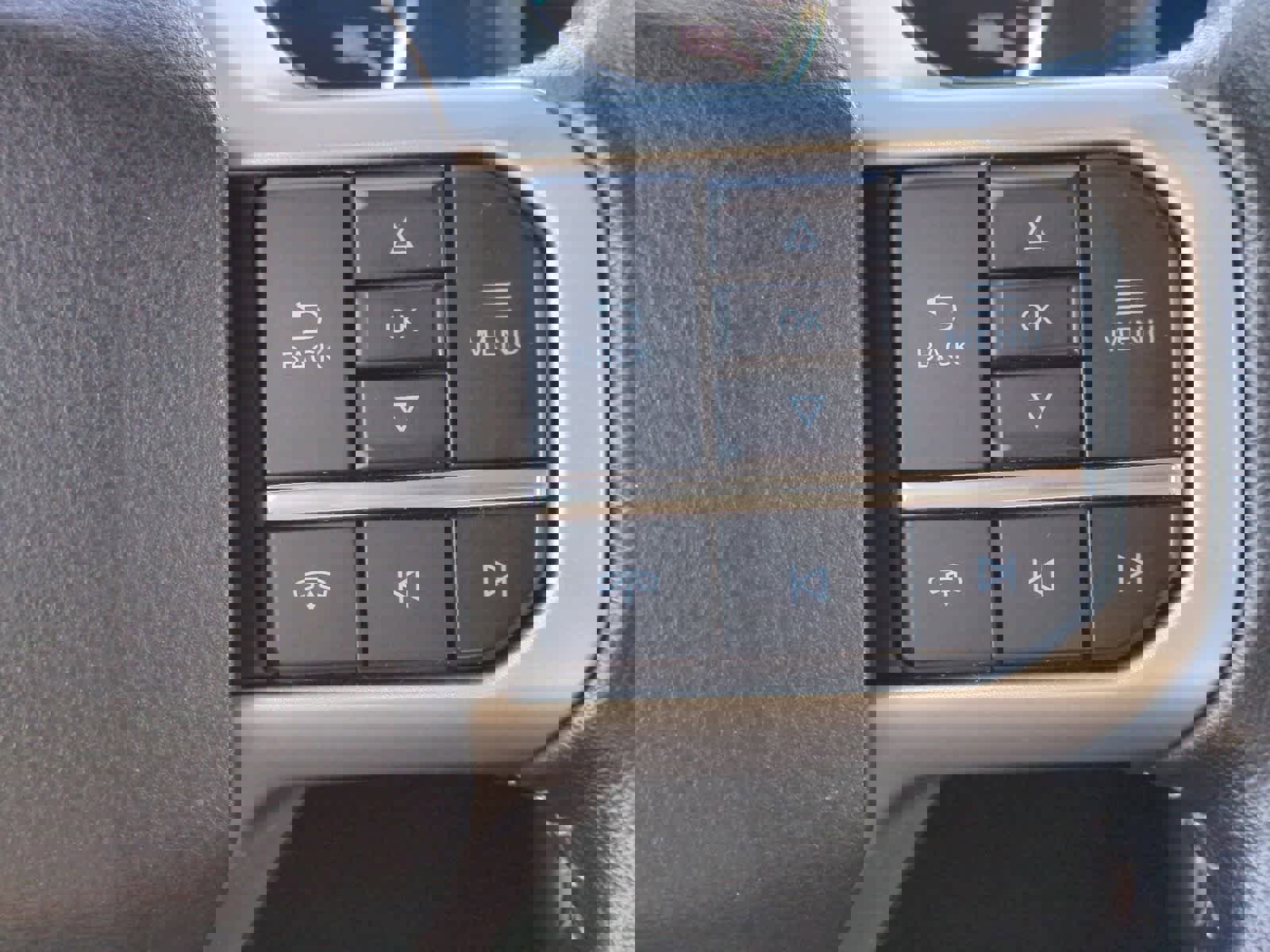 Certified 2022 Ford Expedition XLT image 26