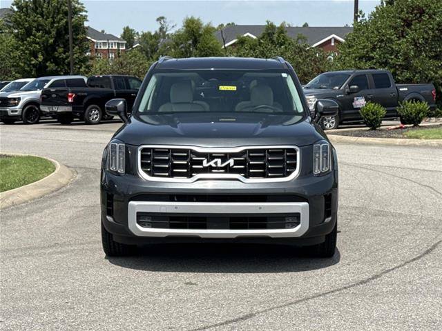 Used 2024 Kia Telluride SX Prestige AWD/4WD image 3