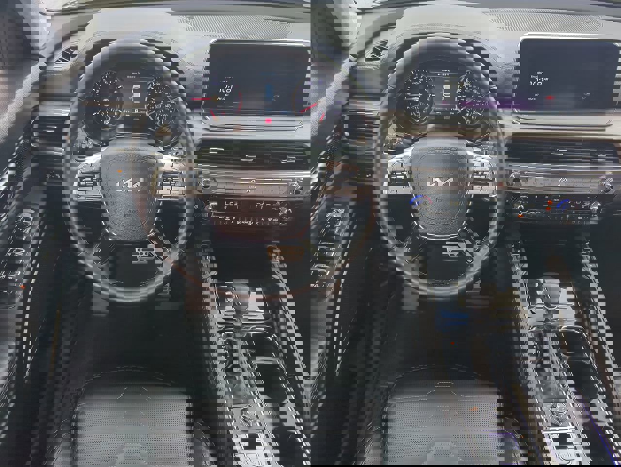 Used 2022 Kia Telluride SX w/ SX Prestige Package image 14