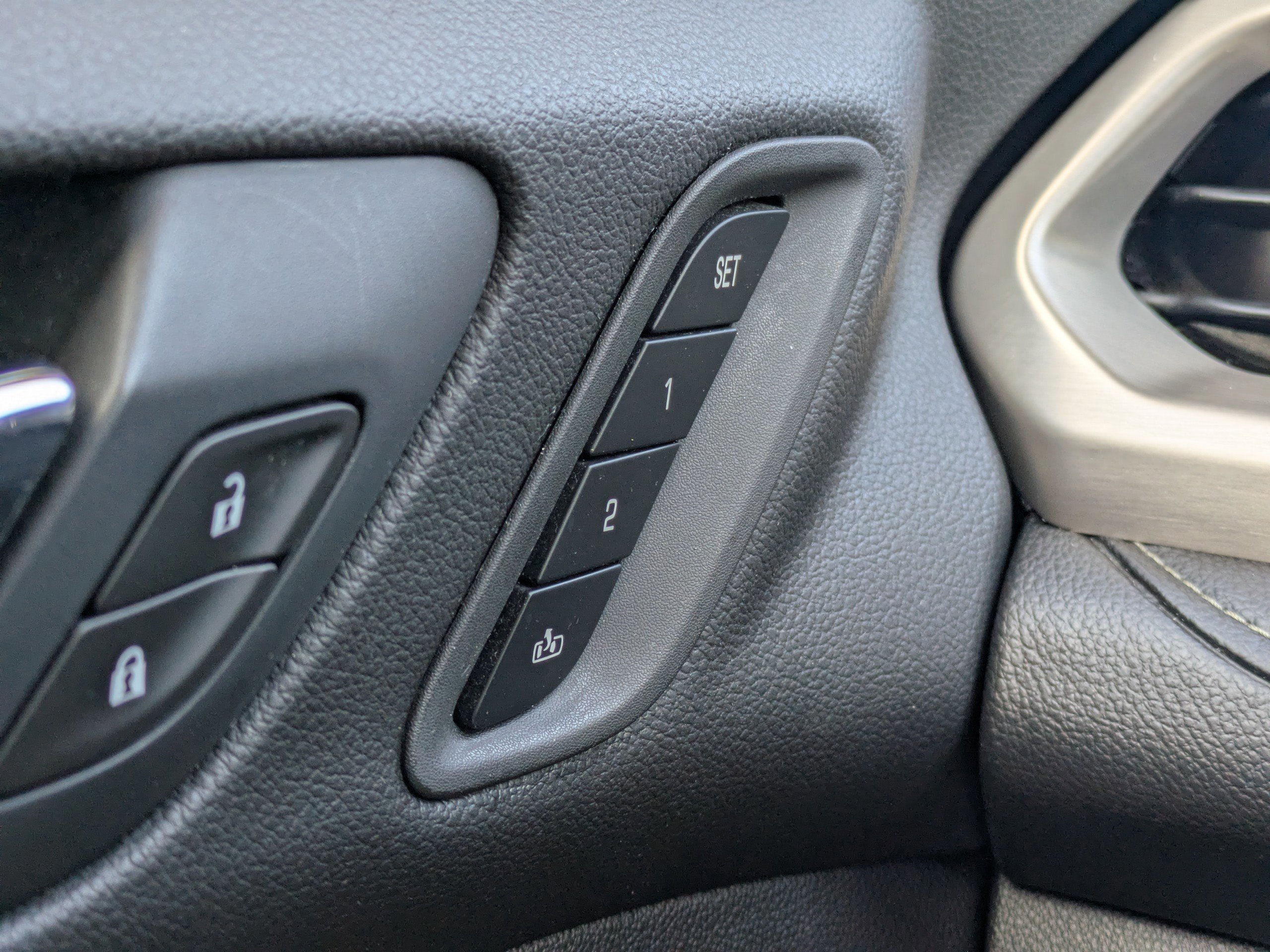 Used 2019 GMC Acadia Denali image 24