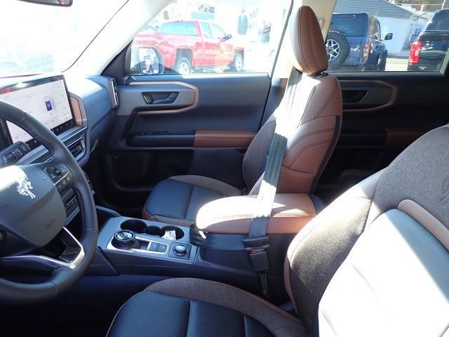 Certified 2025 Ford Bronco Sport Outer Banks w/ Outer Banks Tech Package+ image 15