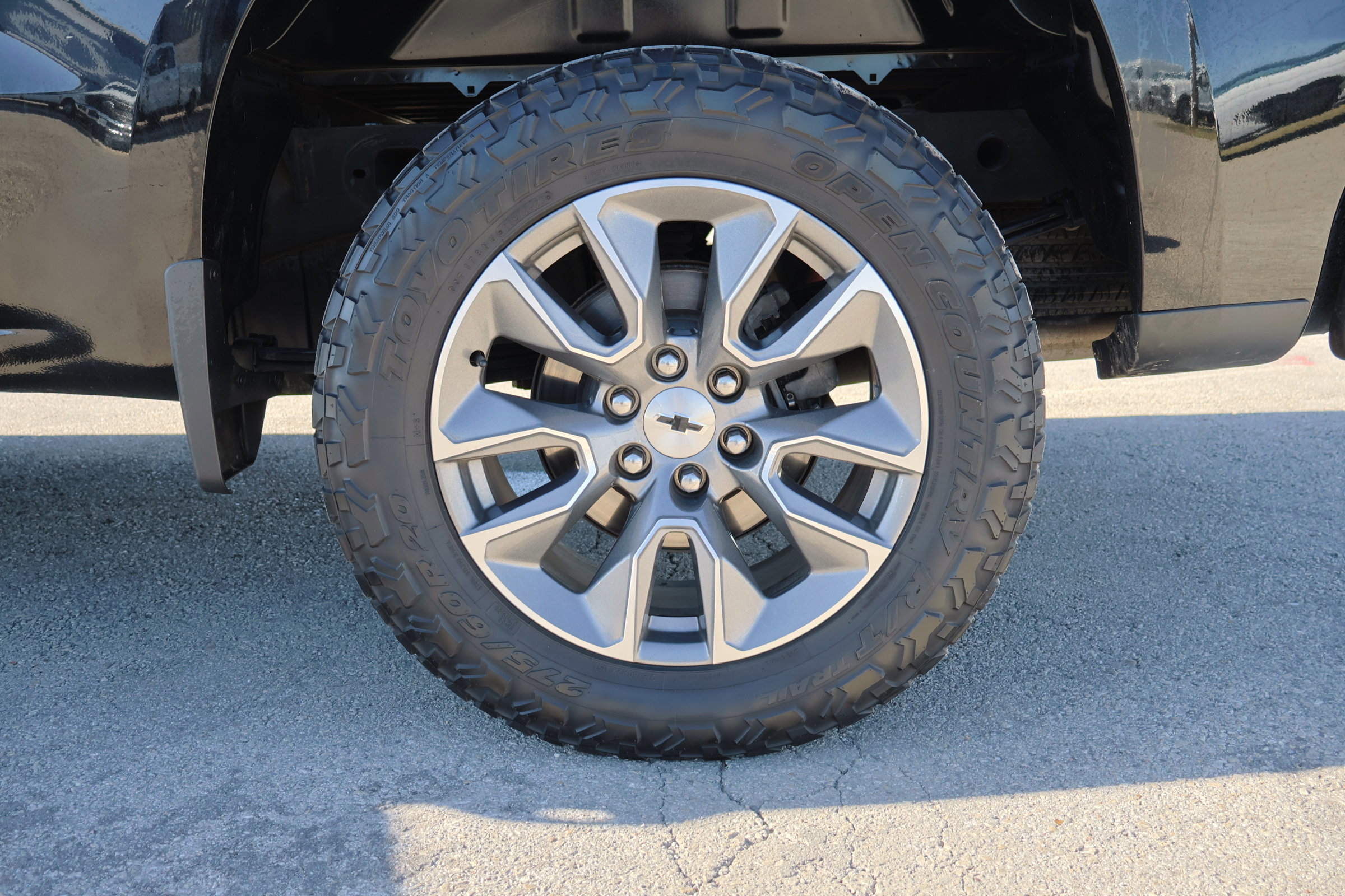 Used 2021 Chevrolet Silverado 1500 RST w/ Convenience Package II image 16