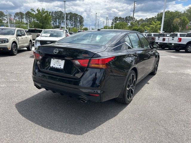 Used 2024 Nissan Altima 2.5 SR FWD image 4