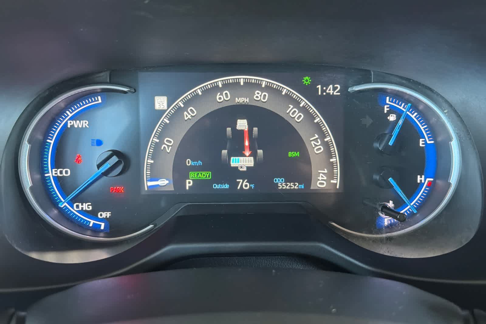 Used 2024 Toyota RAV4 XLE AWD/4WD image 24