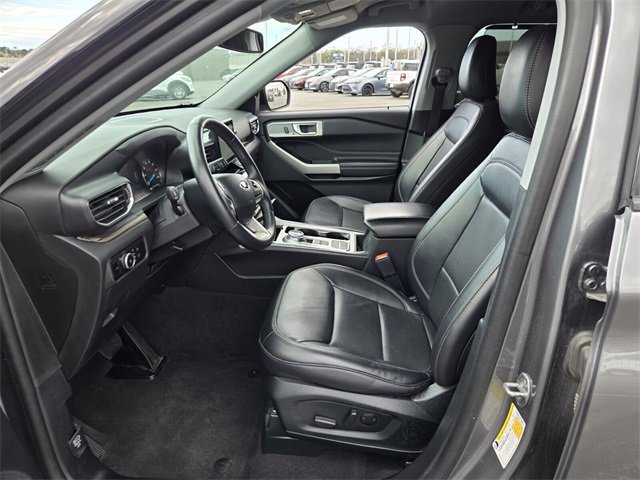 Certified 2024 Ford Explorer Limited image 10