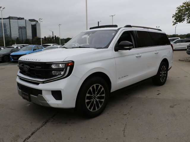 Certified 2025 Ford Expedition Max Platinum AWD/4WD image 3