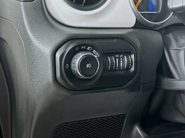 Used 2021 Jeep Wrangler Unlimited Islander image 10