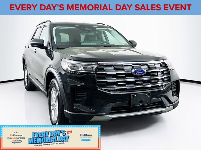 Certified 2025 Ford Explorer Active AWD/4WD image 1