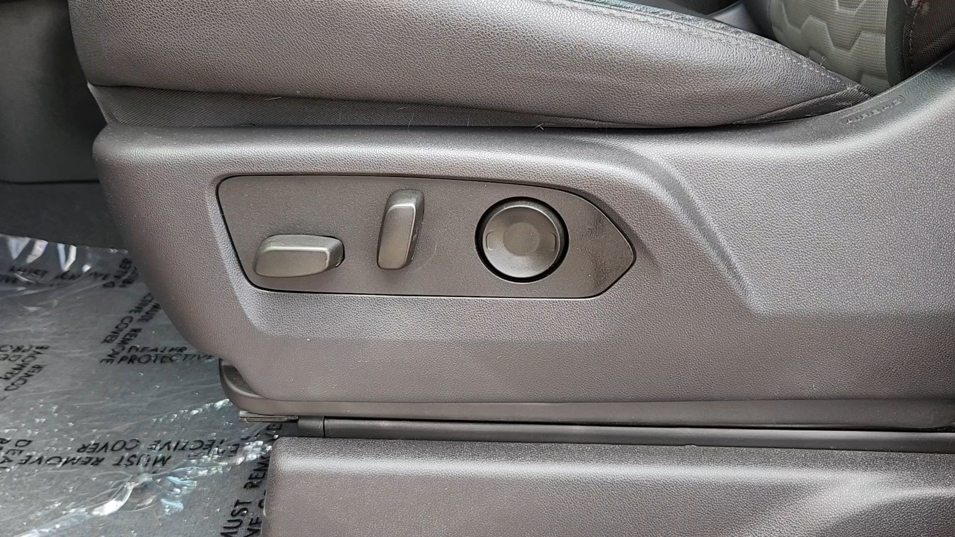Used 2024 Chevrolet Silverado 2500 ZR2 AWD/4WD image 9