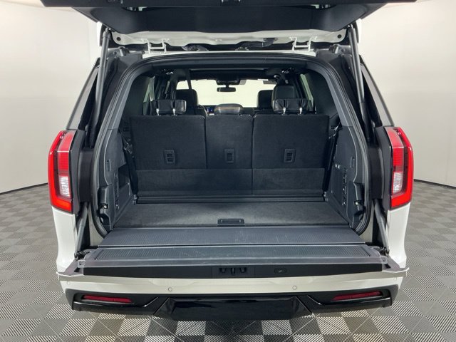 Certified 2025 Ford Expedition Tremor AWD/4WD image 34