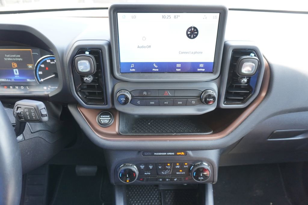 Certified 2024 Ford Bronco Sport Outer Banks AWD/4WD image 9