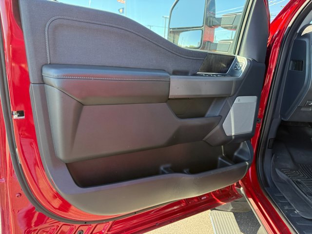Certified 2024 Ford F250 Lariat w/ Lariat Ultimate Package image 26