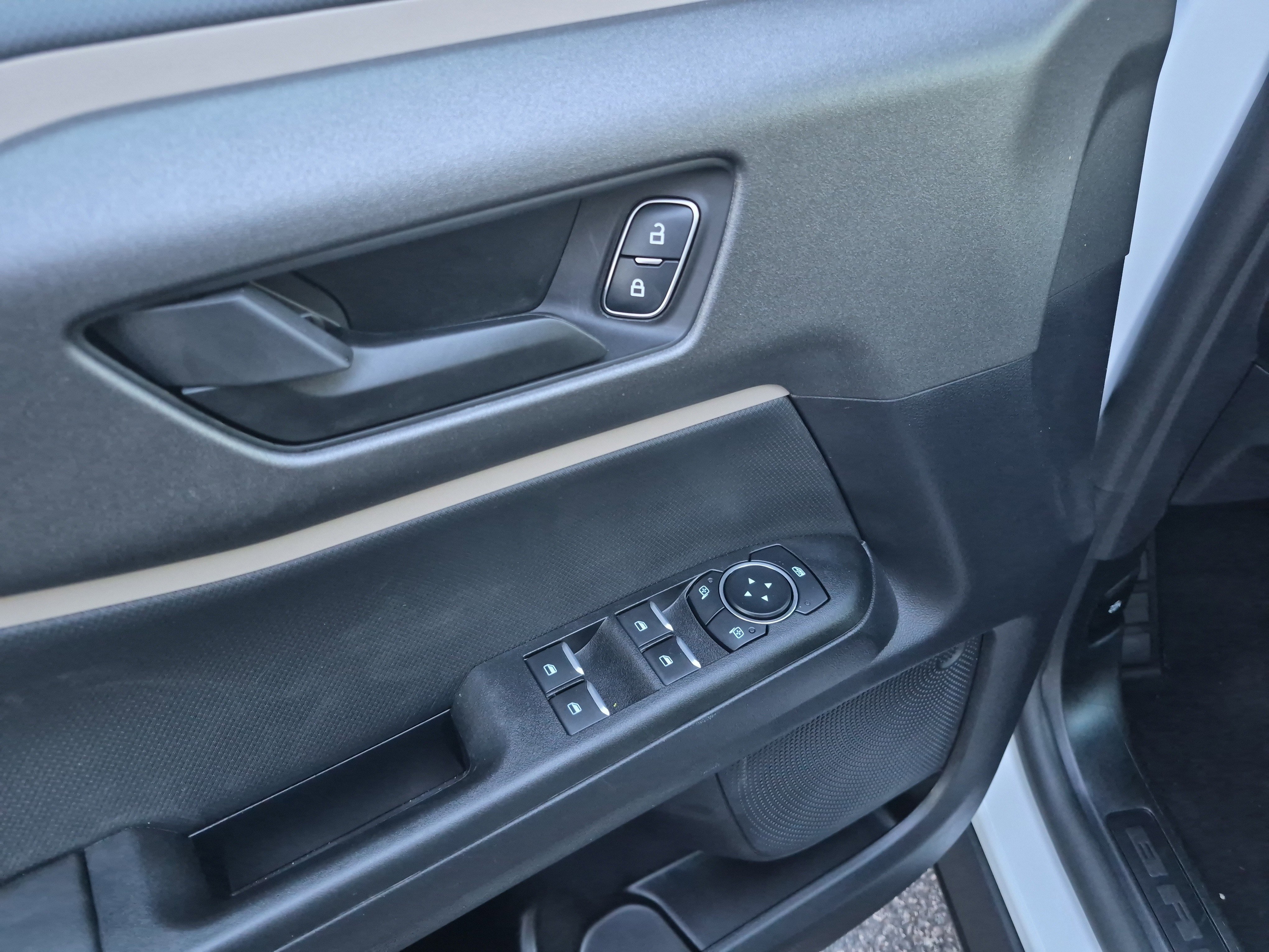 Certified 2025 Ford Bronco Sport Big Bend w/ Convenience Package image 12