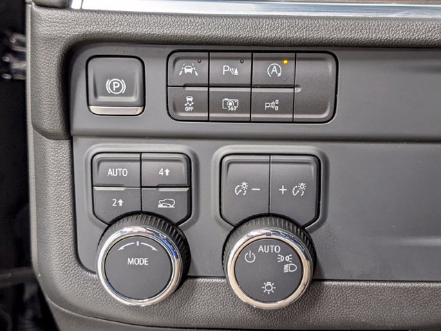 Used 2025 Chevrolet Tahoe LT AWD/4WD image 10