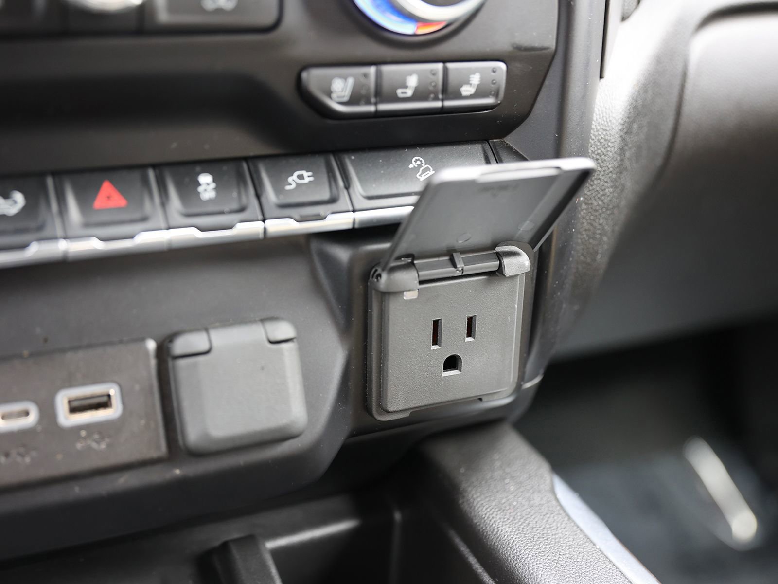 Used 2022 GMC Sierra 2500 Denali w/ Denali Ultimate Package image 36