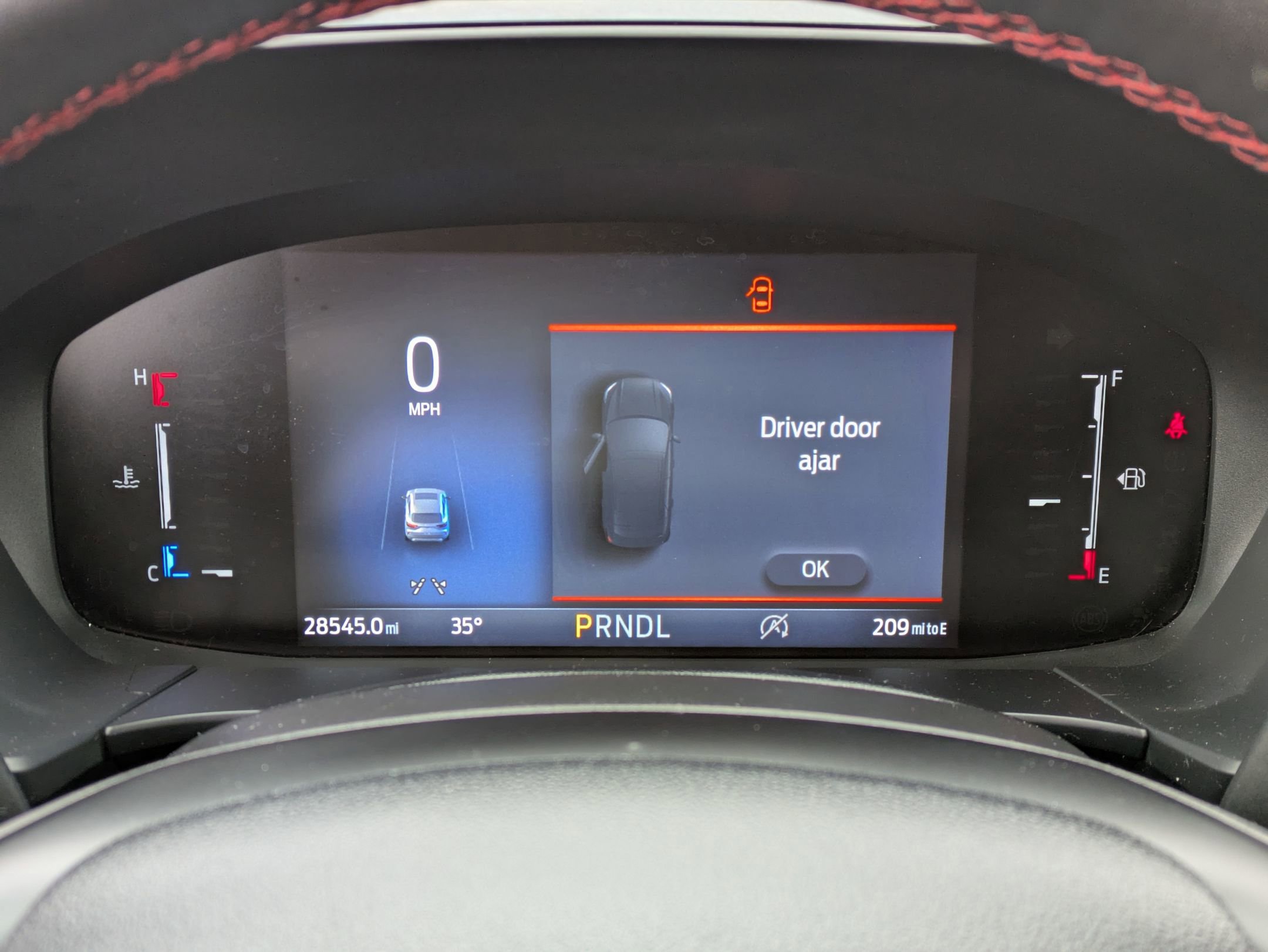 Certified 2025 Ford Escape ST-Line Select AWD/4WD image 10