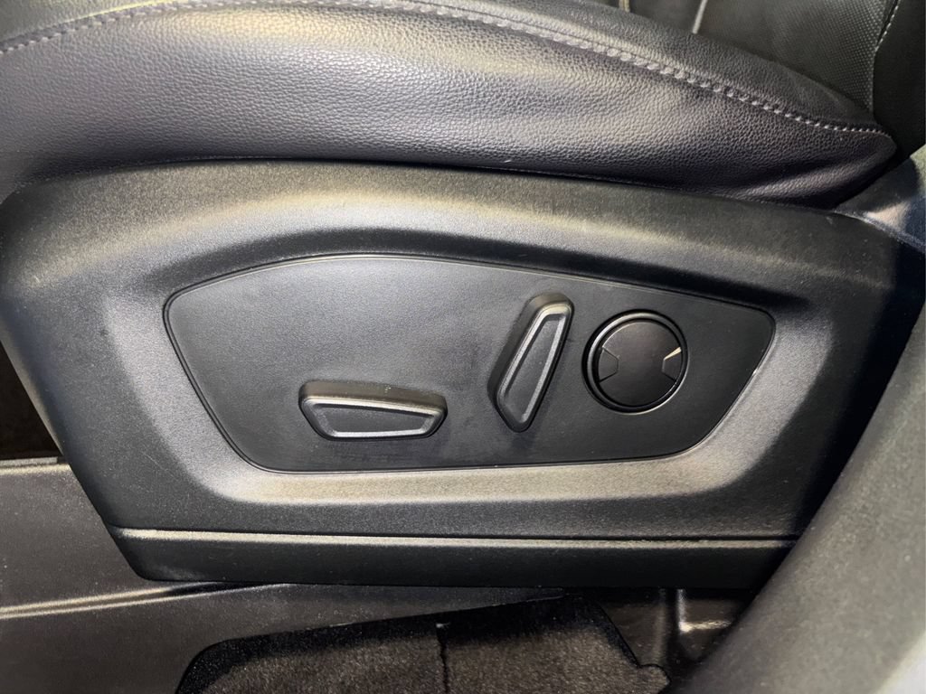 Certified 2022 Ford Explorer Limited RWD image 29