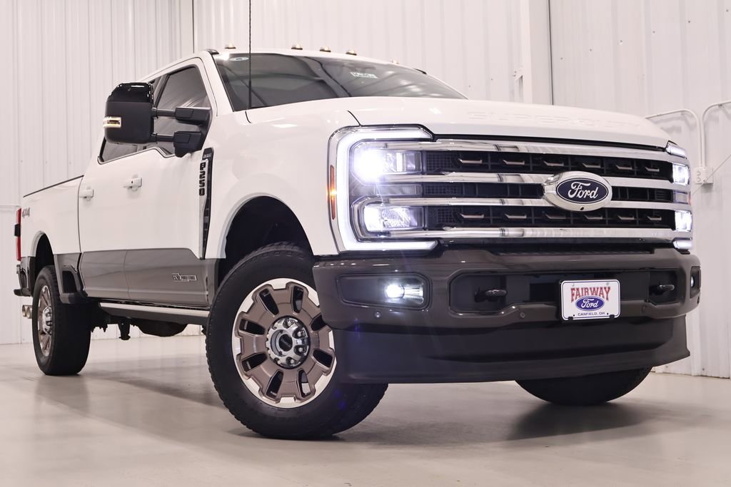 Certified 2025 Ford F250 King Ranch AWD/4WD image 46