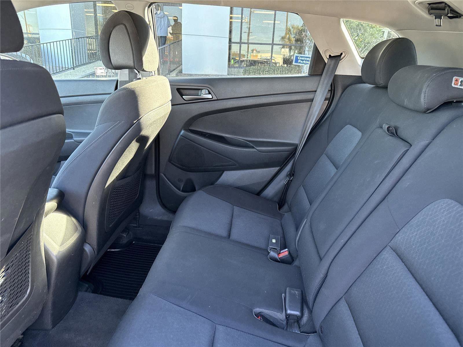 Used 2017 Hyundai Tucson SE image 10