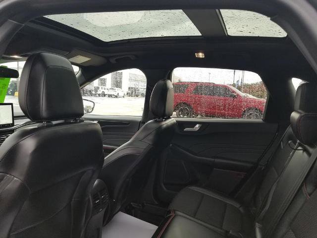 Certified 2023 Ford Escape ST-Line w/ Tech Pack #1 image 17