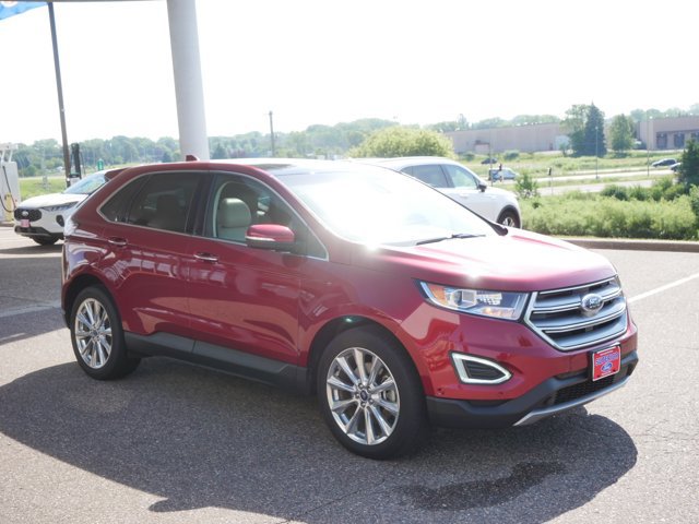 Certified 2018 Ford Edge Titanium w/ Equipment Group 302A AWD/4WD image 3
