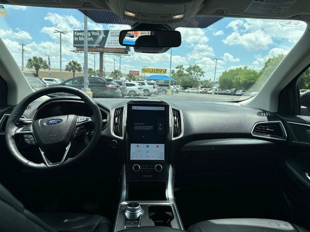 Certified 2024 Ford Edge SEL AWD/4WD image 17
