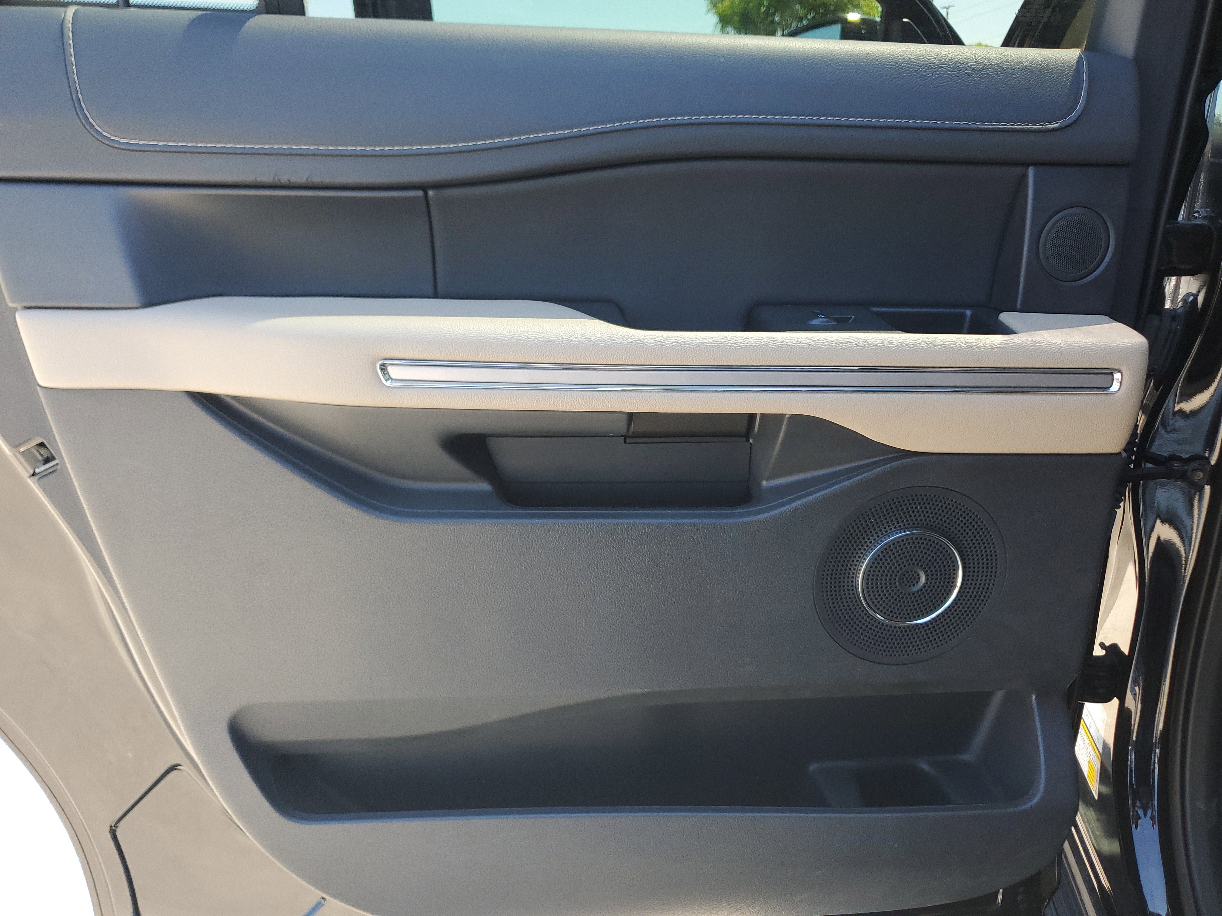 Certified 2024 Ford Expedition Max Limited image 22