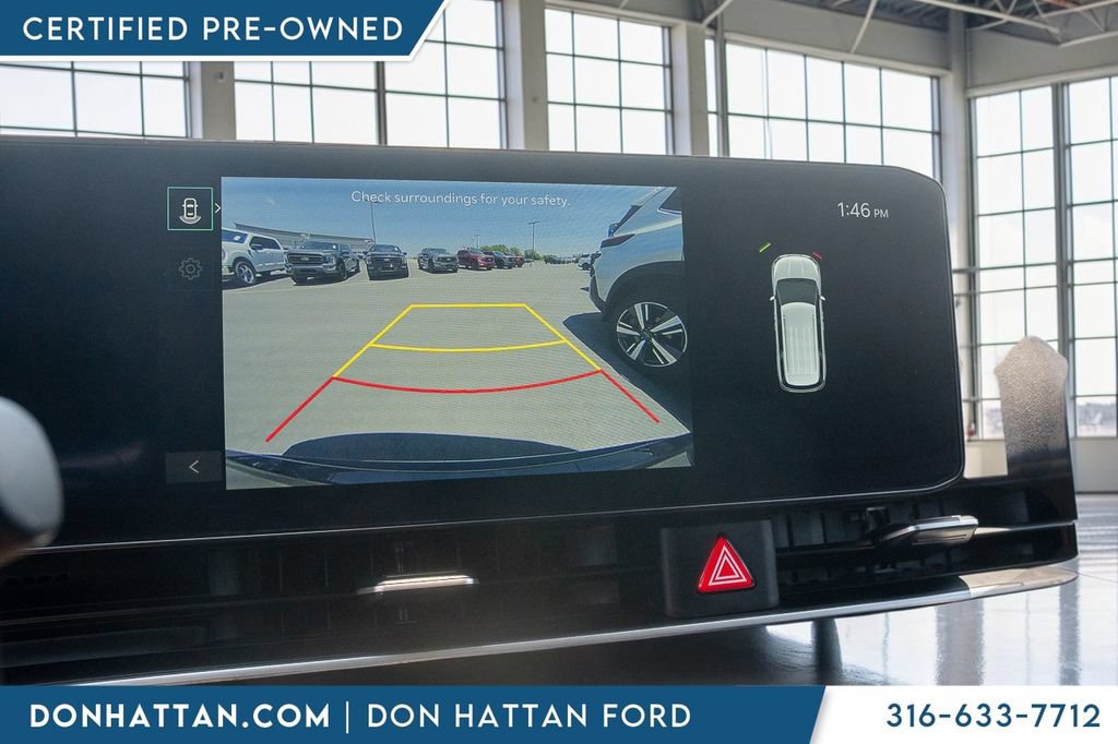 Used 2025 Kia Carnival FWD image 7