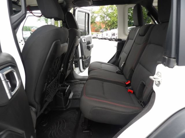 Used 2023 Jeep Wrangler Unlimited Rubicon w/ LED Lighting Group AWD/4WD image 32