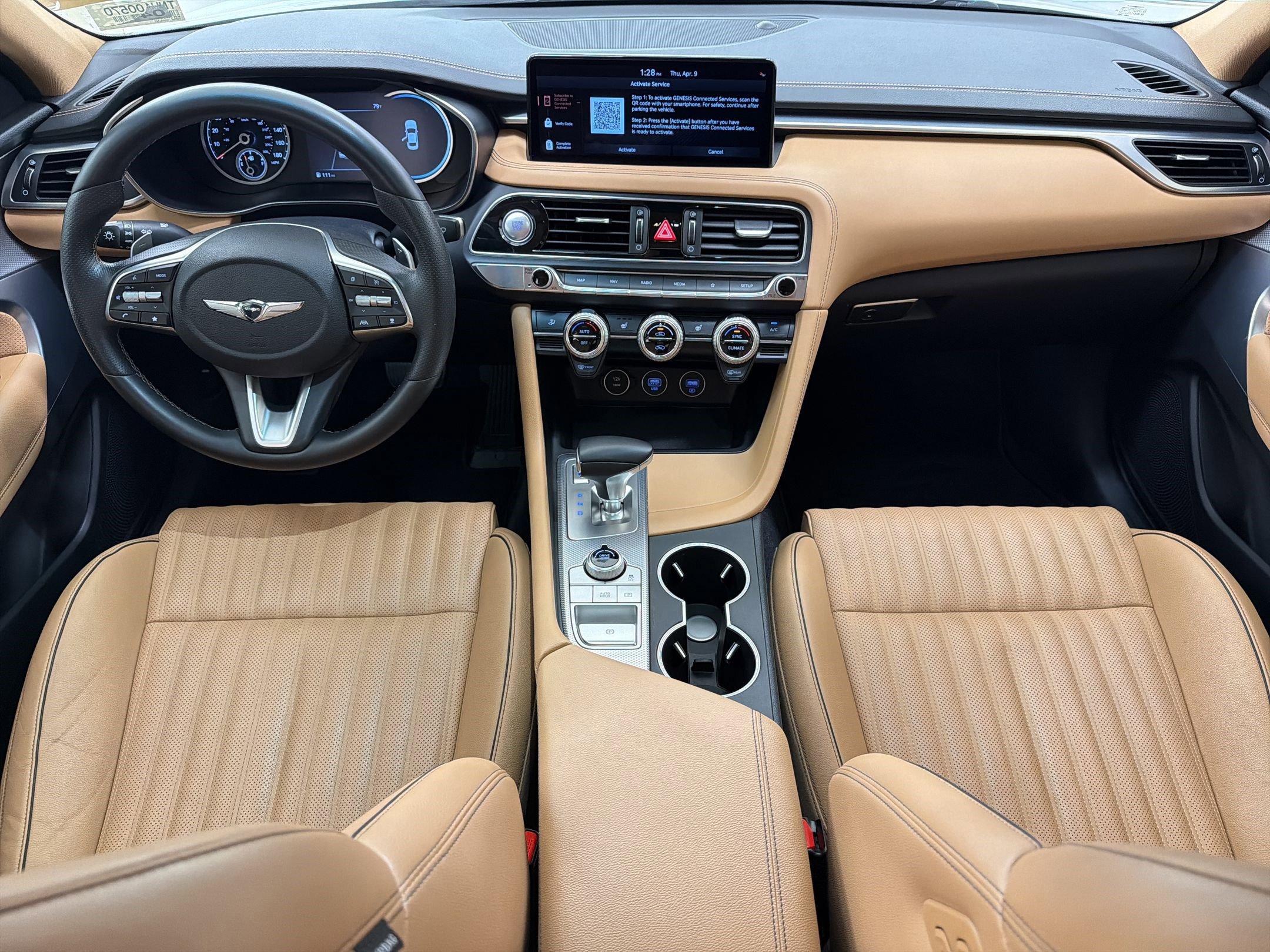 Used 2022 Genesis G70 3.3T image 16