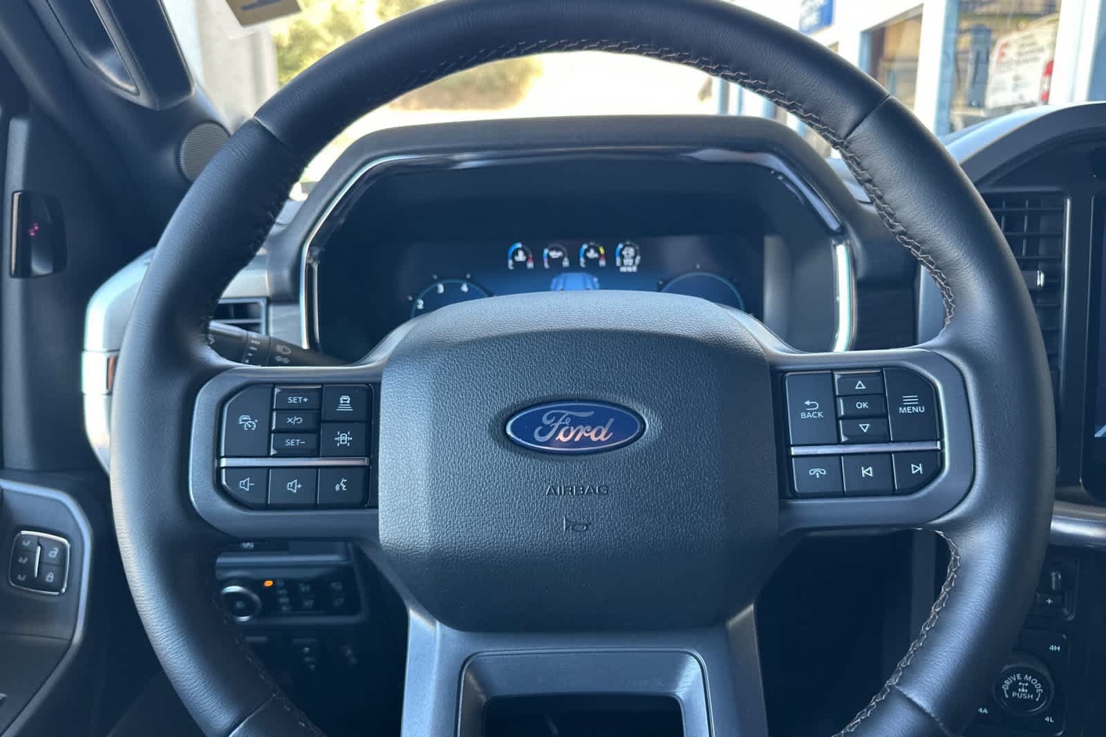 Certified 2025 Ford F150 Lariat w/ Equipment Group 501A Mid AWD/4WD image 27