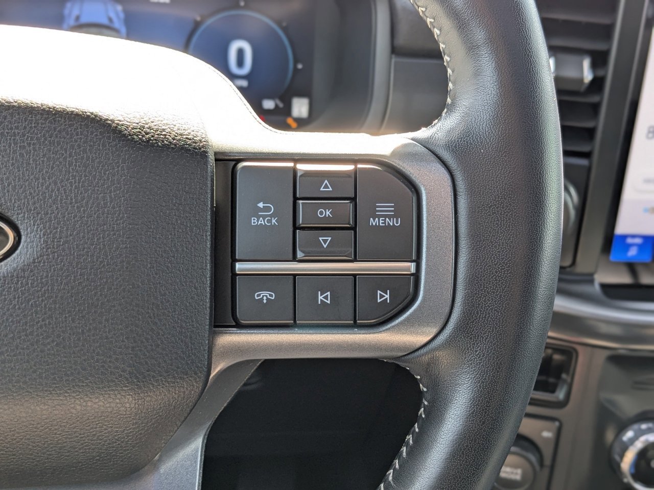 Certified 2024 Ford F150 Lariat image 32