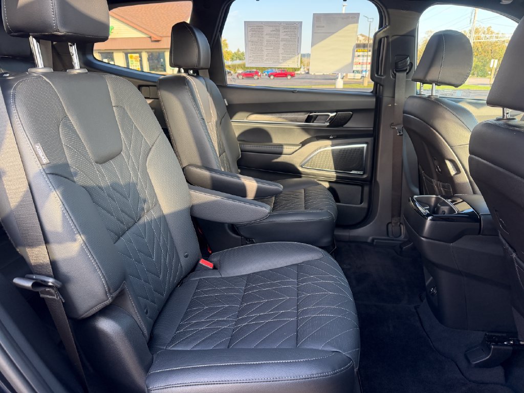 Used 2024 Kia Telluride SX X-Pro AWD/4WD image 23