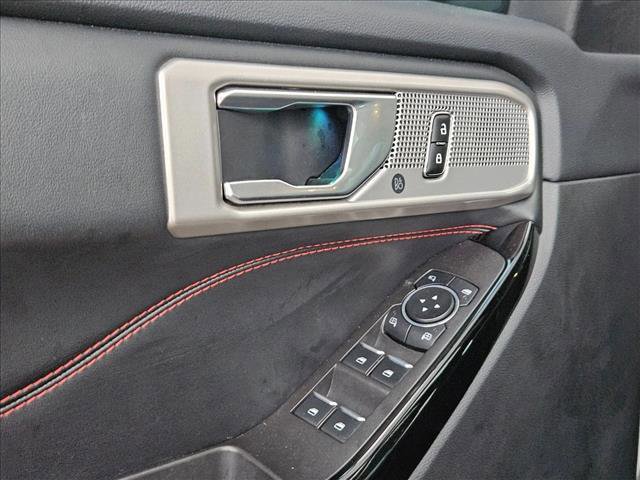 Certified 2023 Ford Explorer ST-Line w/ Class IV Trailer Tow Package AWD/4WD image 21