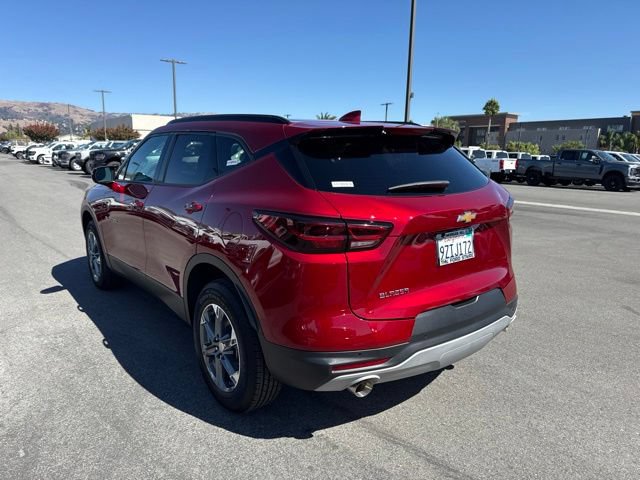 Used 2026 Chevrolet Blazer LT FWD image 8
