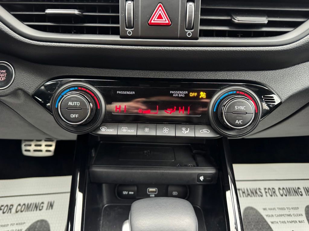 Used 2023 Kia Forte GT-Line w/ GT-Line Premium Package image 21