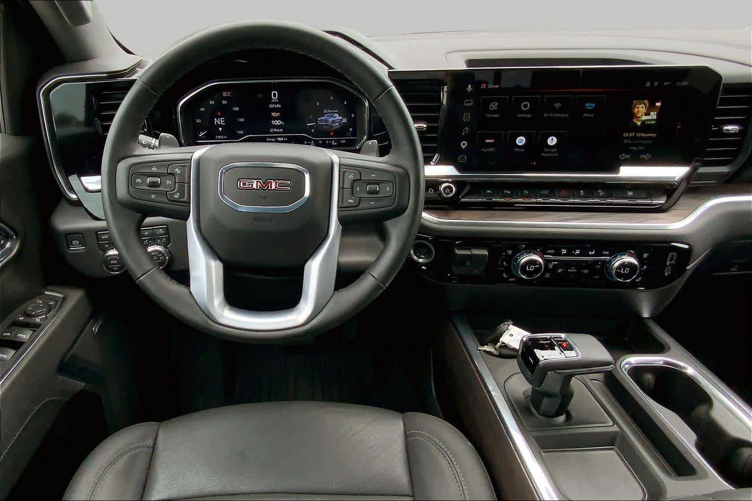 Used 2025 GMC Sierra 1500 SLT w/ SLT Premium Plus Package AWD/4WD image 6