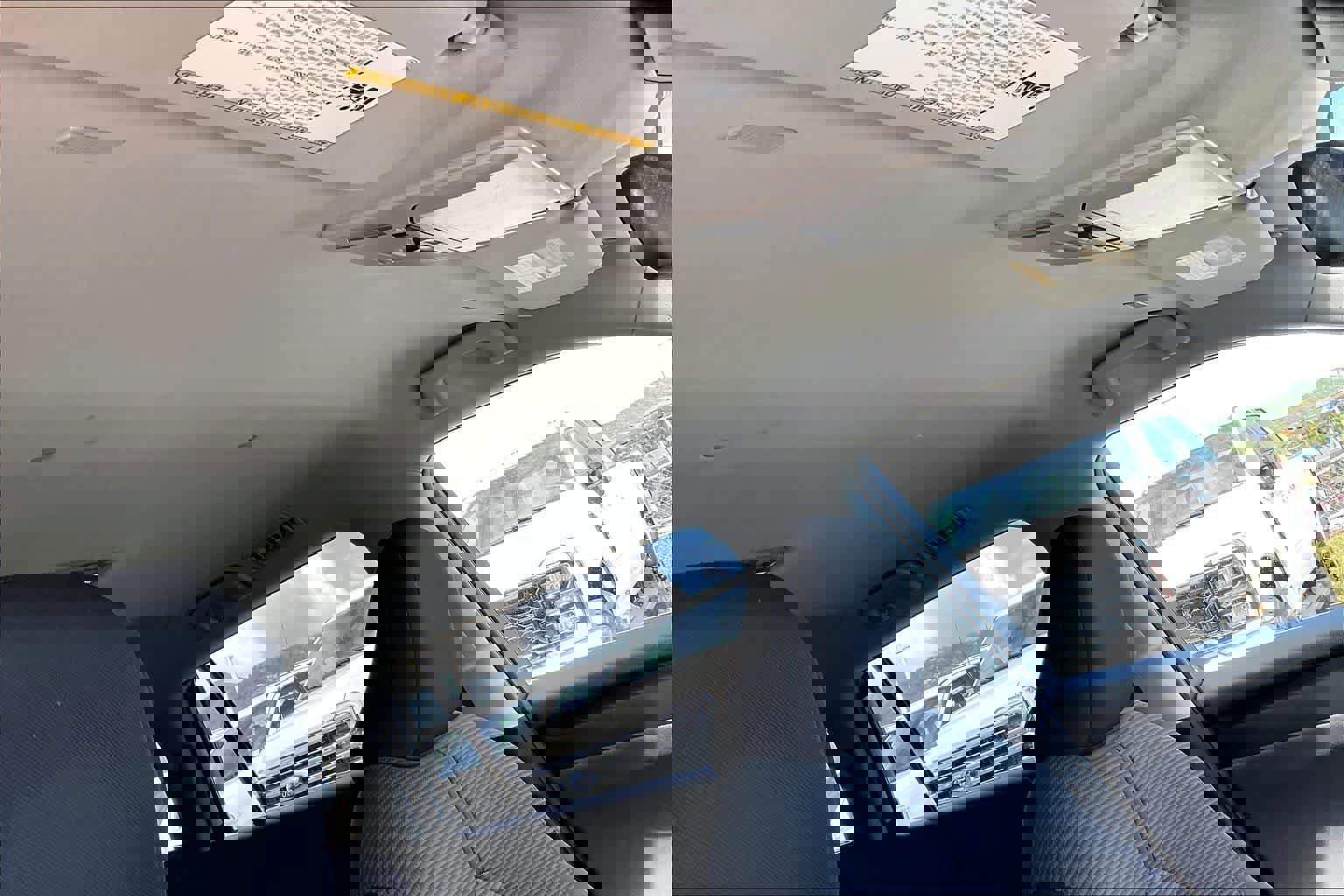 Used 2023 Toyota Highlander L FWD image 30