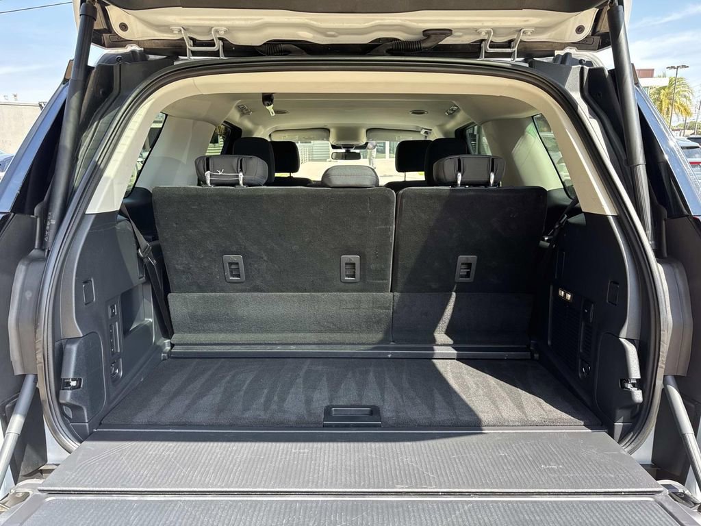 Certified 2025 Ford Expedition Active image 11