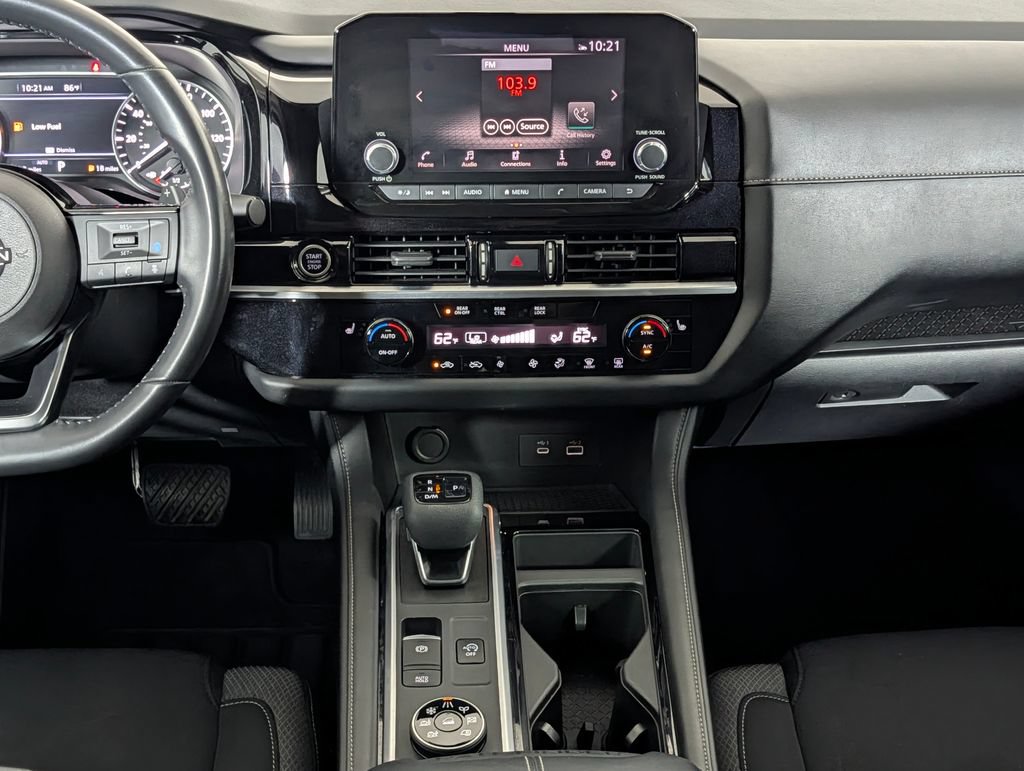 Used 2022 Nissan Pathfinder SV w/ SV Premium Package AWD/4WD image 16